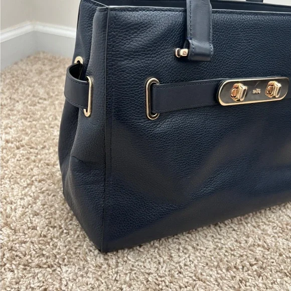 Coach Navy Blue satchel bag - Picture 4 of 16